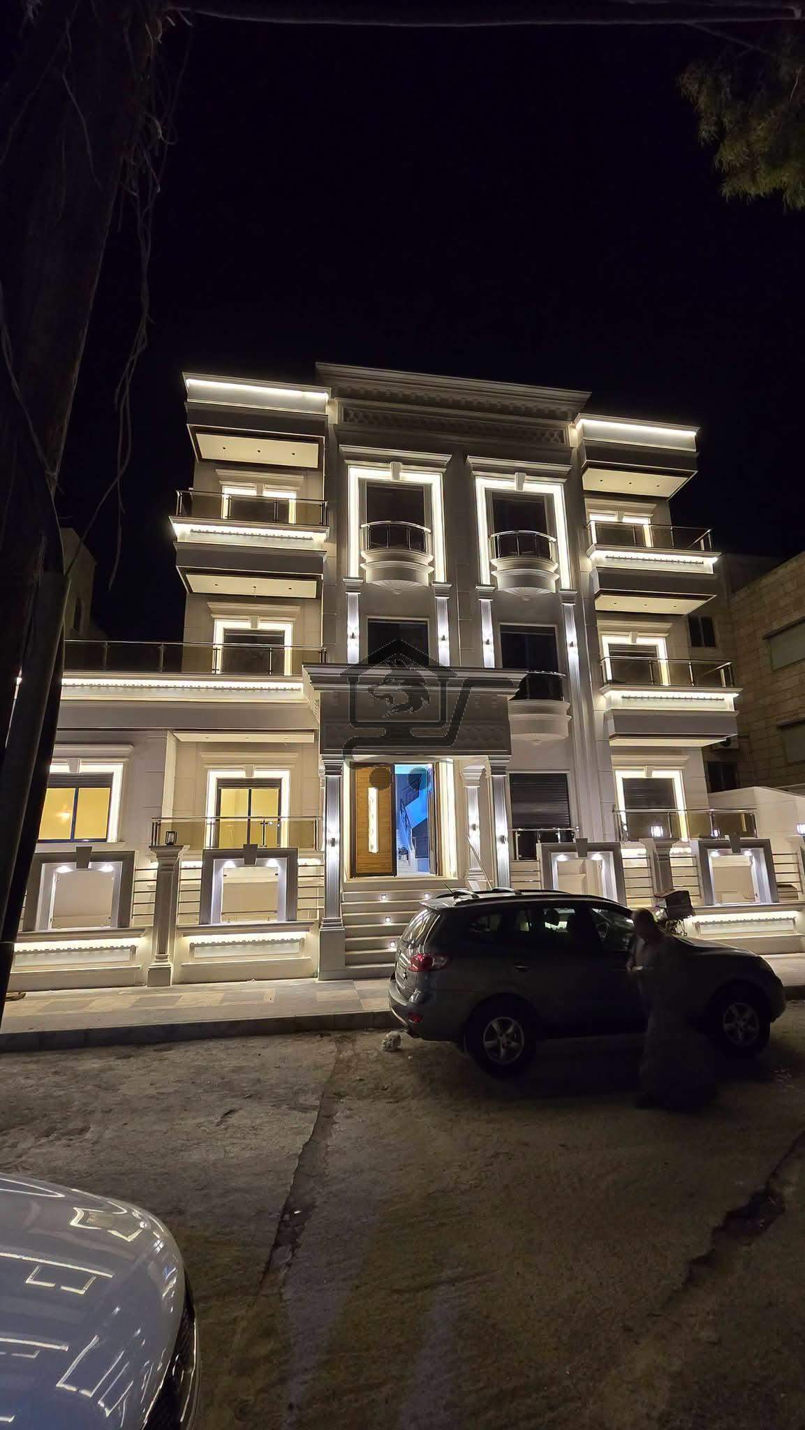 منزل فاخر - الصورة 8