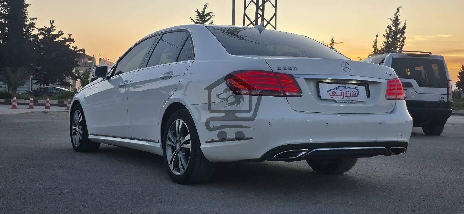 Mercedes-Benz E220d - الصورة 6
