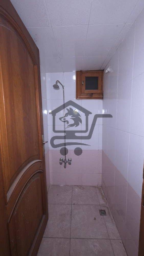 شقة بإكساء وسط - الصورة 9