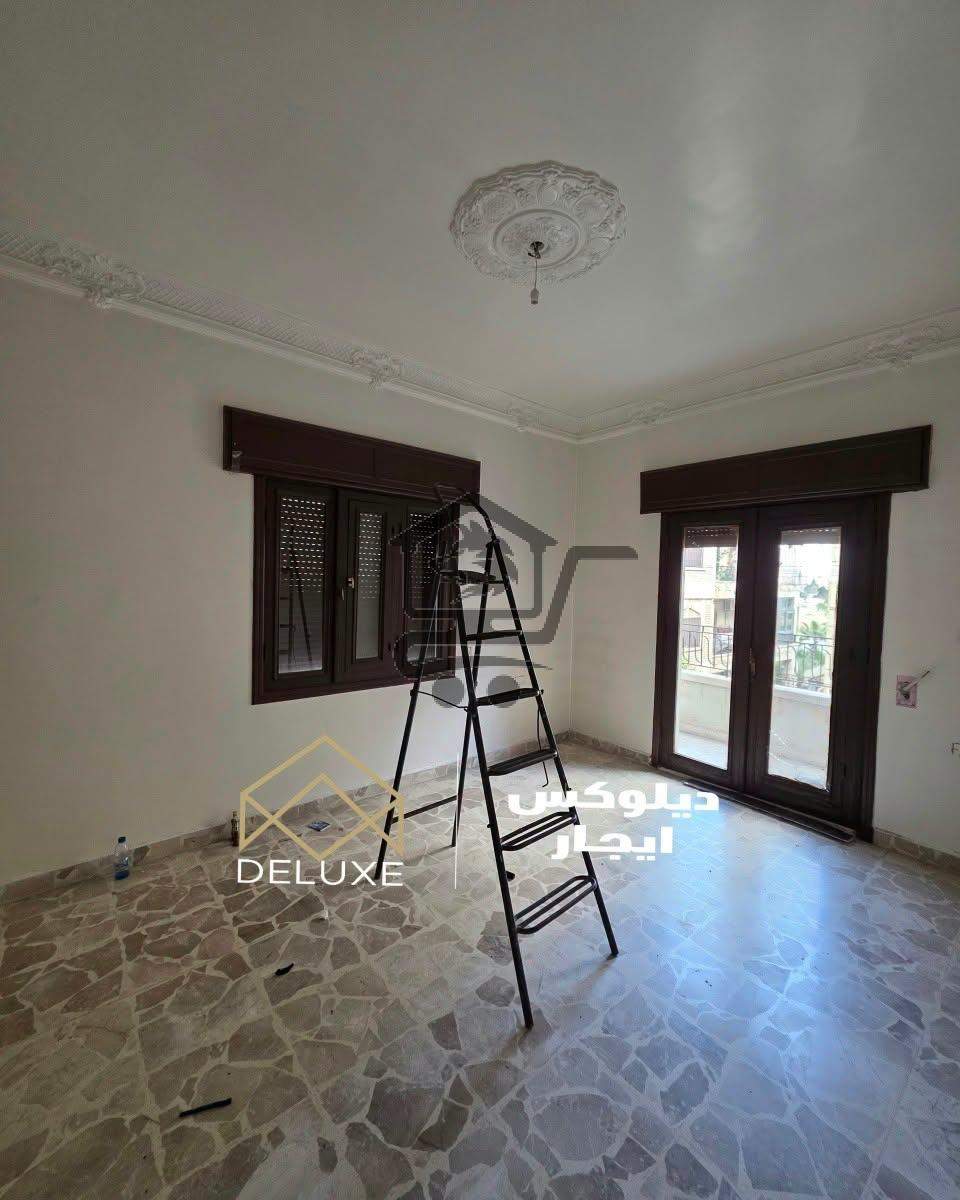 سقة لقطة للإيجار - الصورة 1