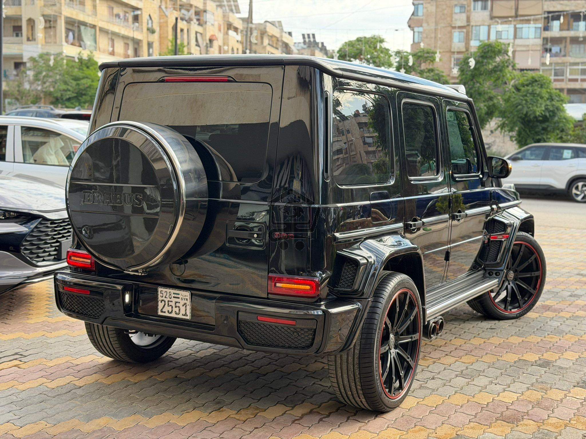 Mercedes-Benz G-Class - الصورة 2