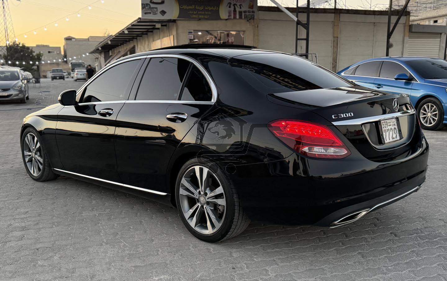 Mercedes C300 2015 4matic - الصورة 2