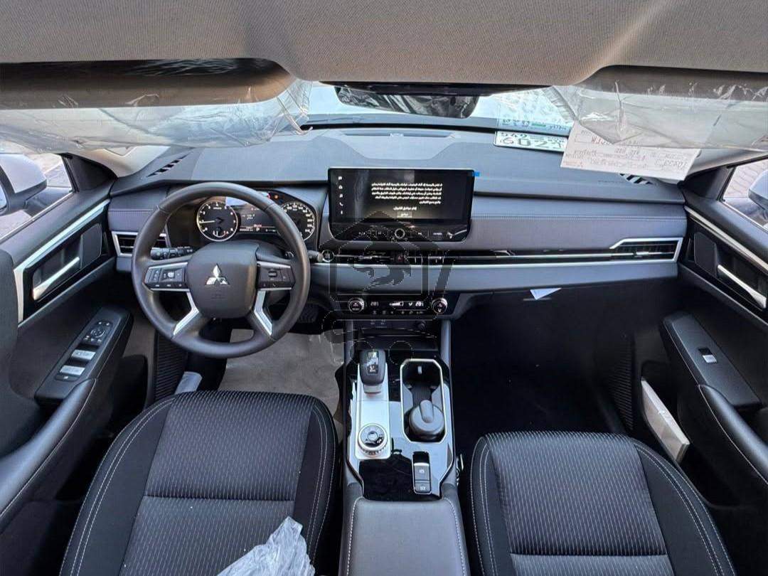 Mitsubishi Outlander 2025 - الصورة 5