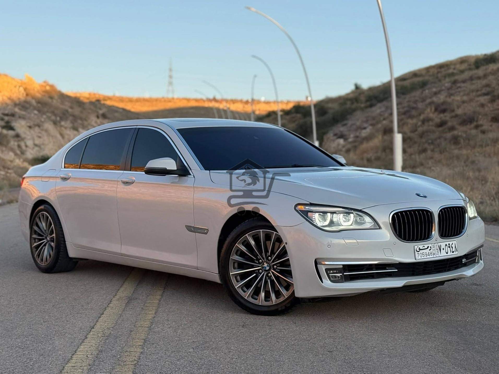 BMW 740Li 2010 - الصورة 1