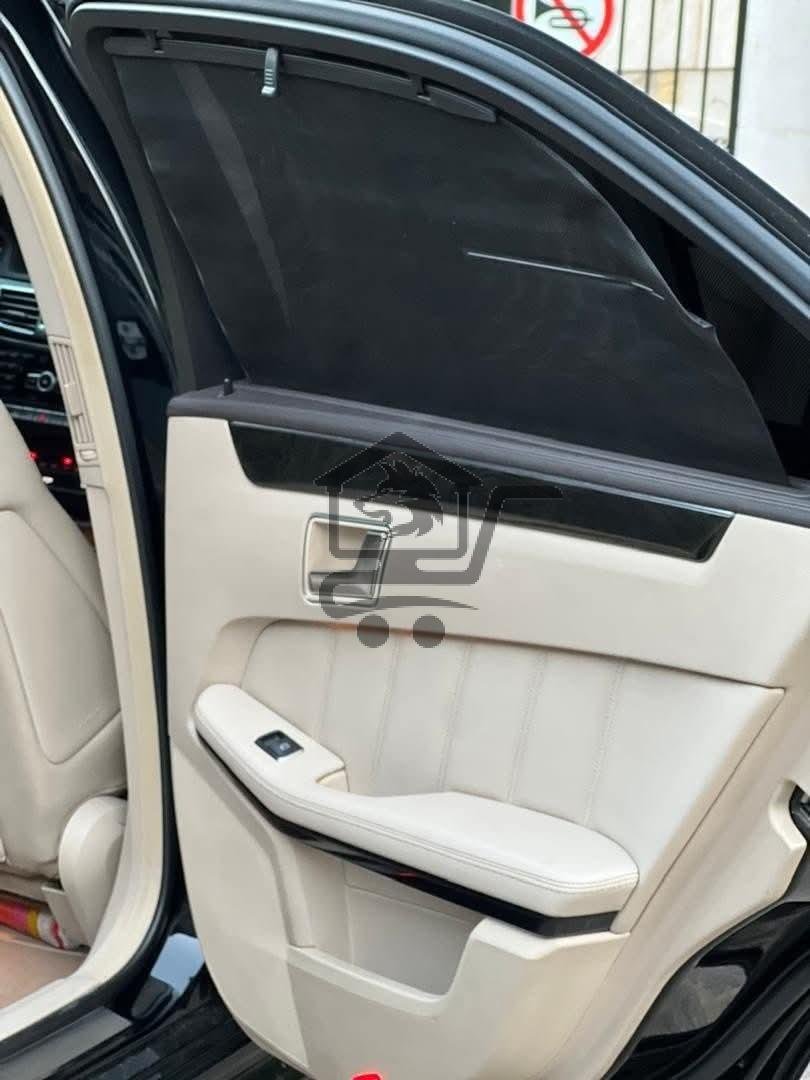 Mercedes Benz E300 - الصورة 3