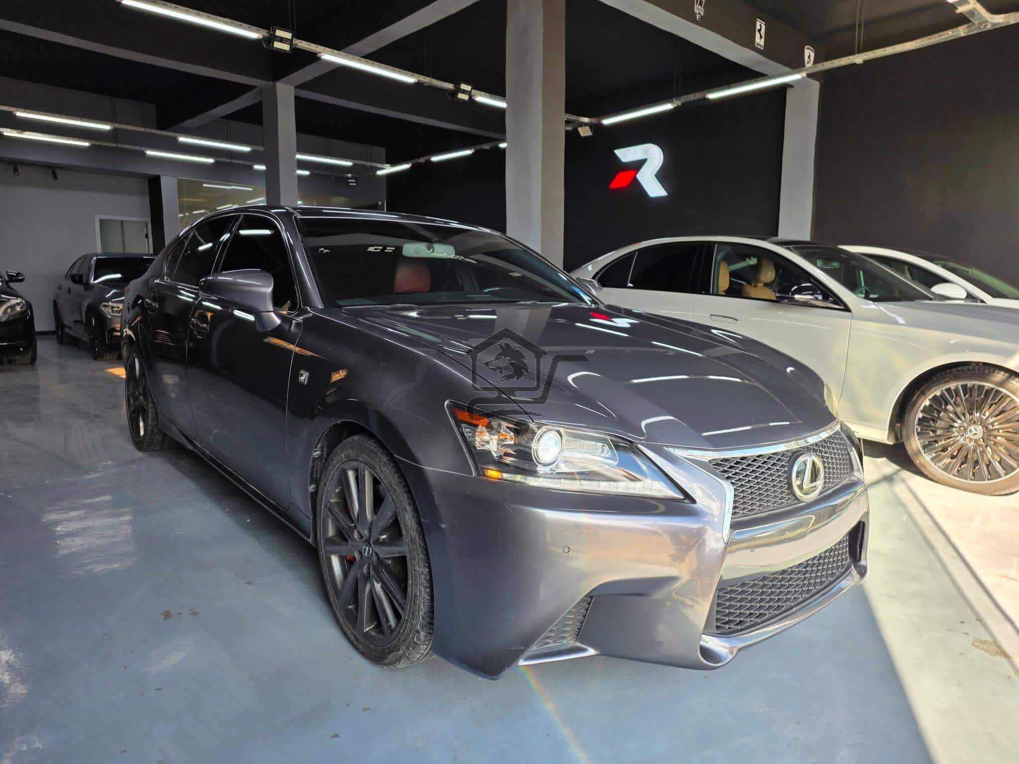 Lexus - الصورة 2