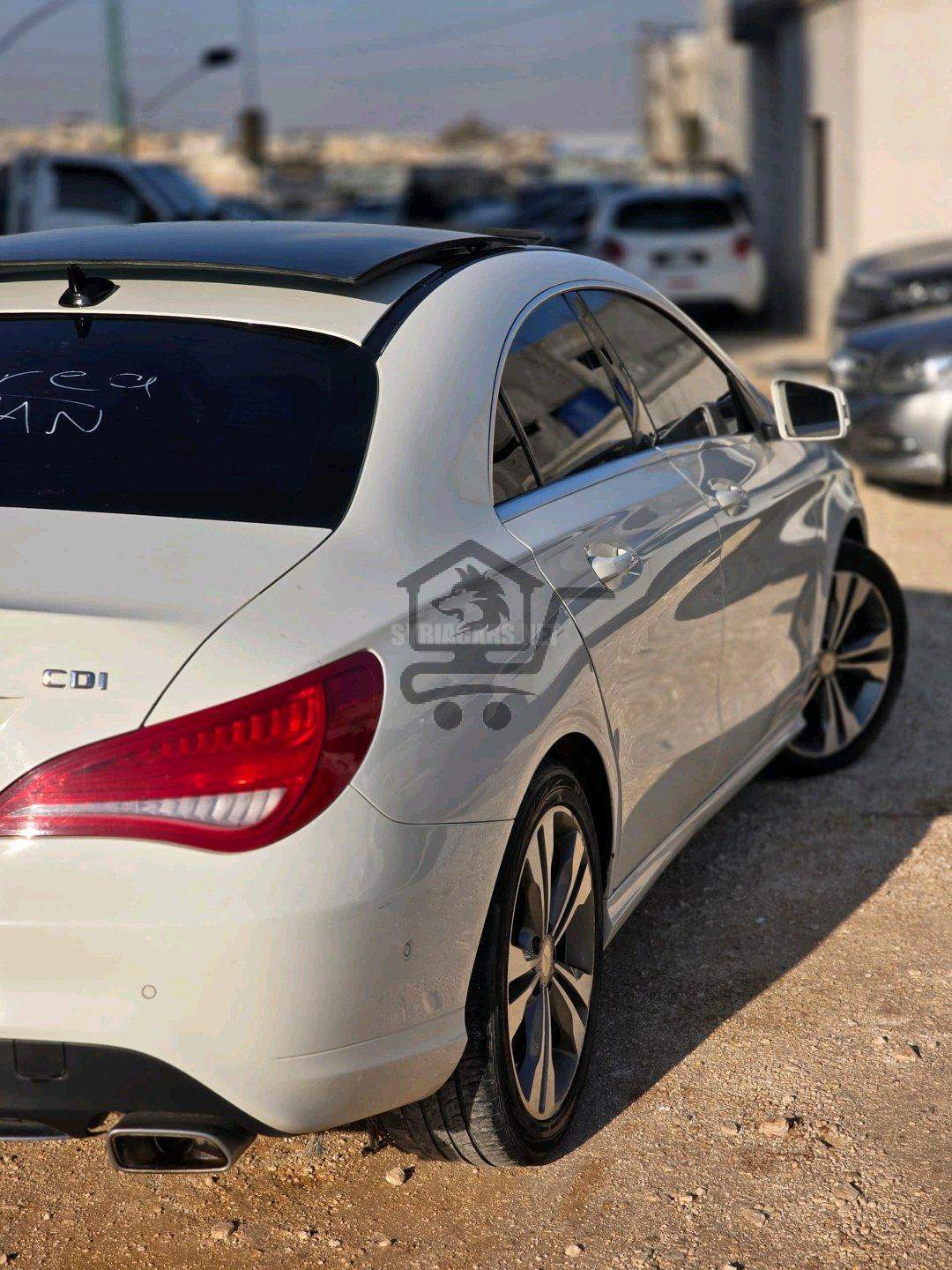 مرسيدس بينز - Mercedes benz CLA 200 - الصورة 4