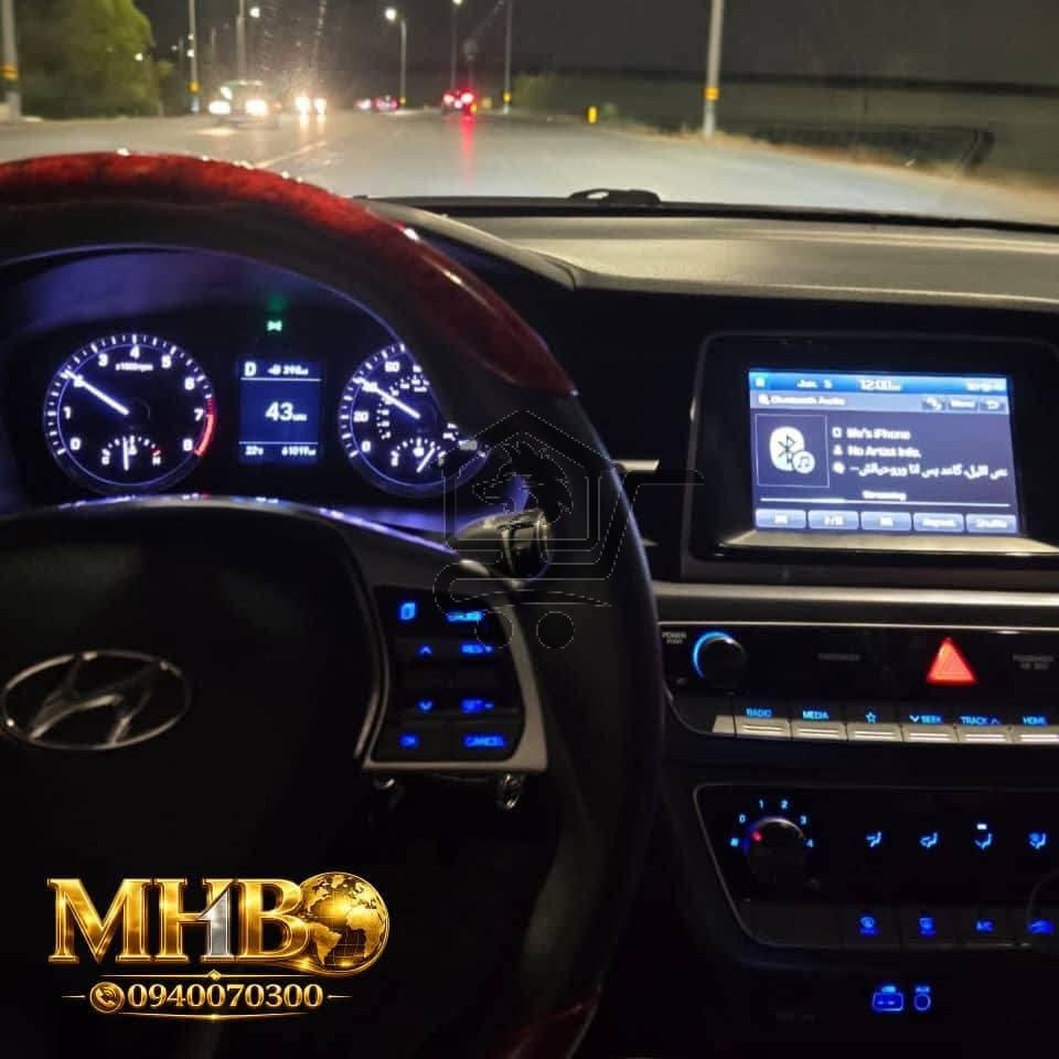 Hyundai Sonata - الصورة 2