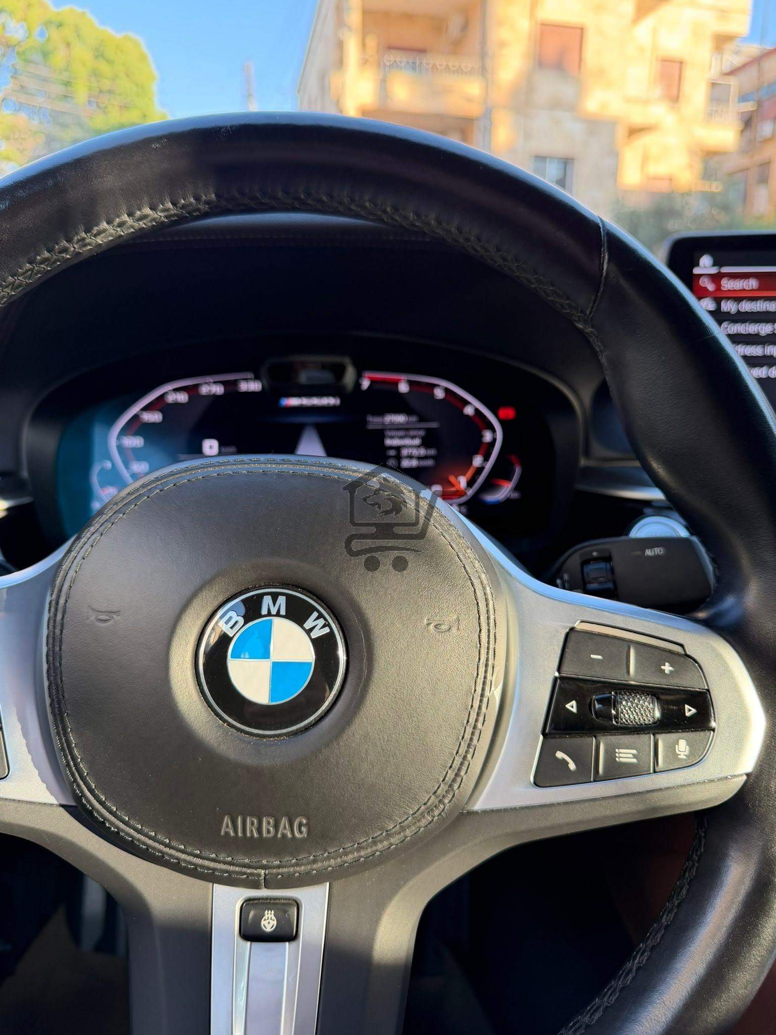 BMW 520i 2022 - الصورة 5