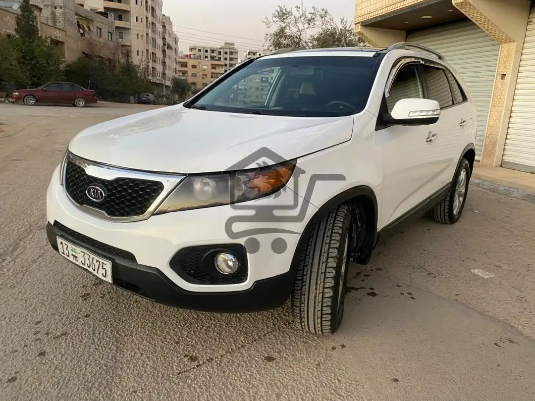 كيا سيرنتو - الصورة 1