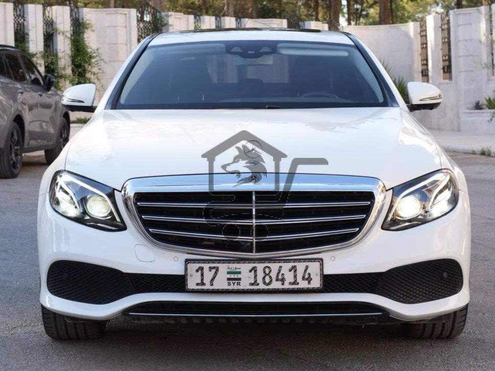 Mercedes E300 2019 - الصورة 1