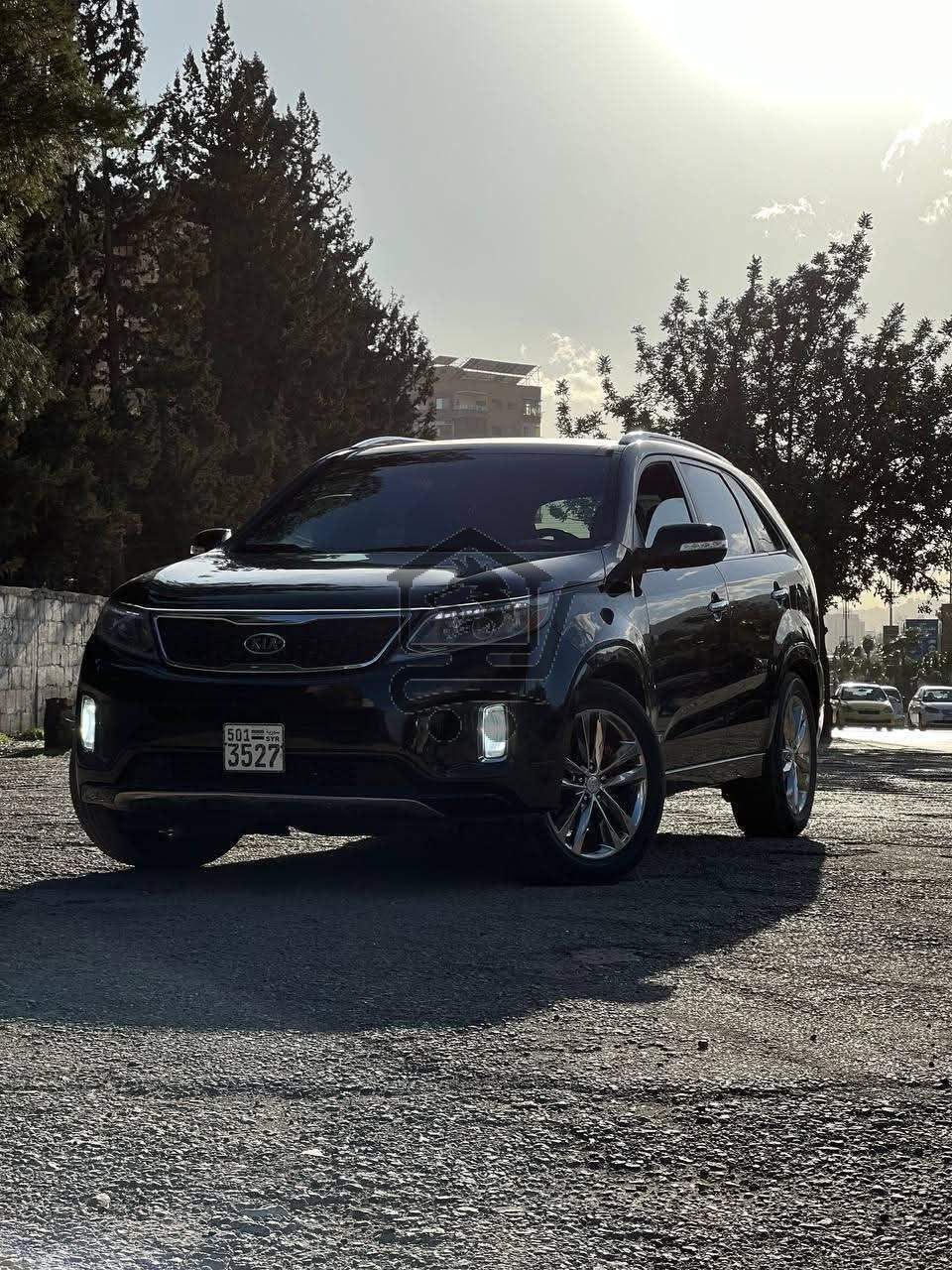 KIA Sorento 2015 - الصورة 1