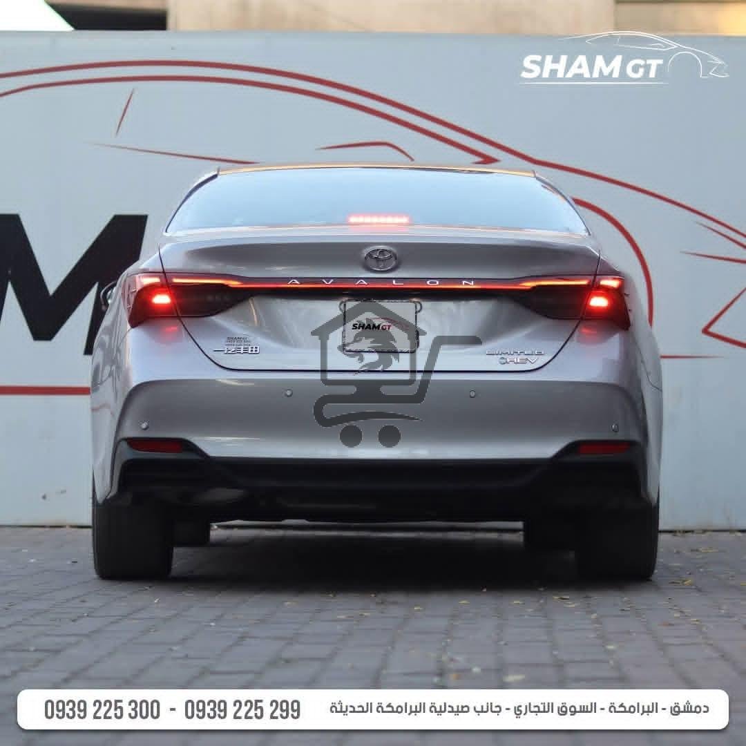TOYOTA AVALON - الصورة 4