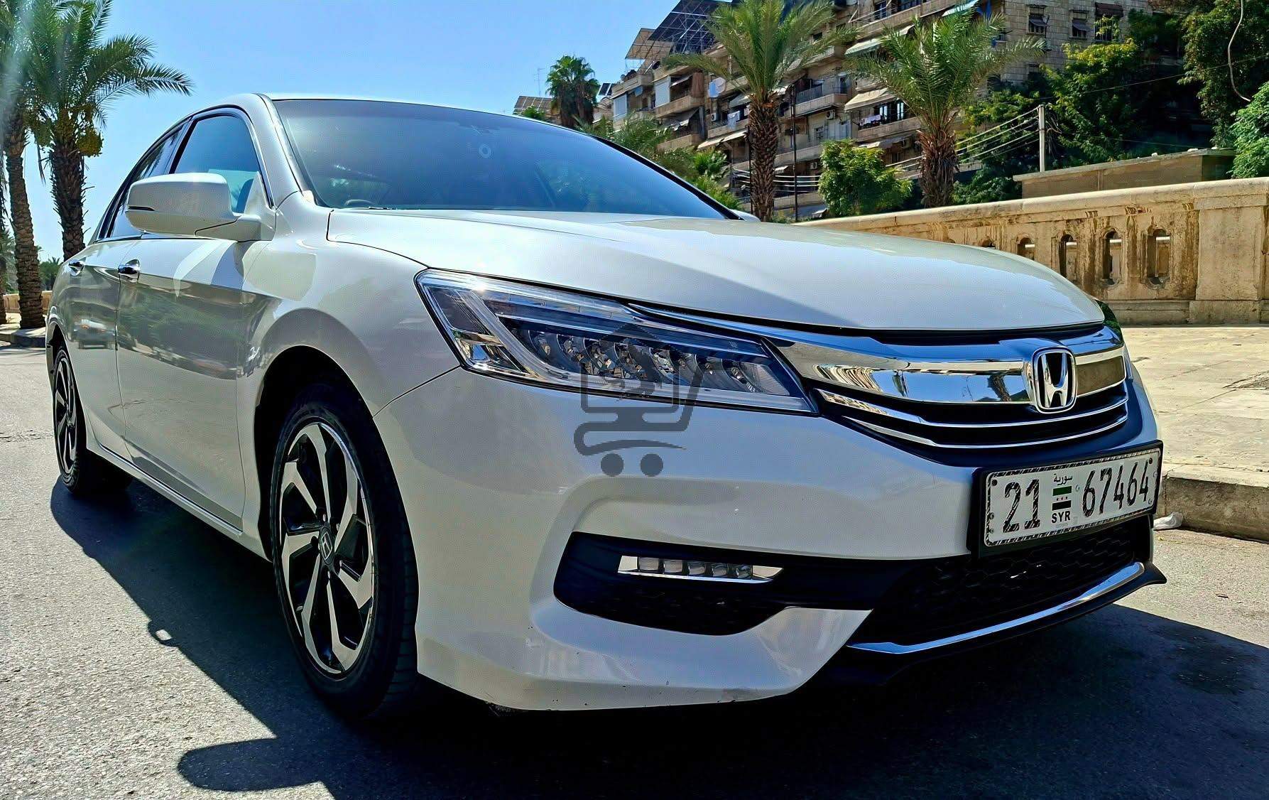 Honda Accord 2017 - الصورة 3