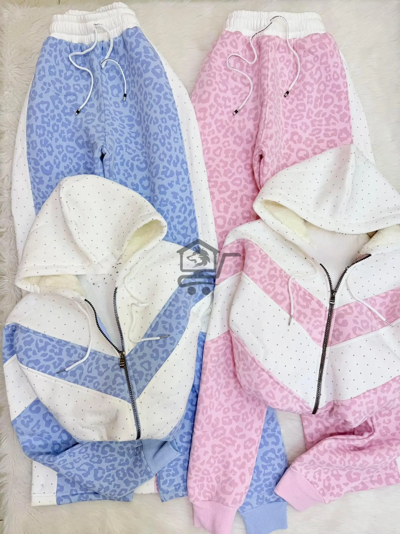 بيجاما فليس للصبايا - الصورة 1