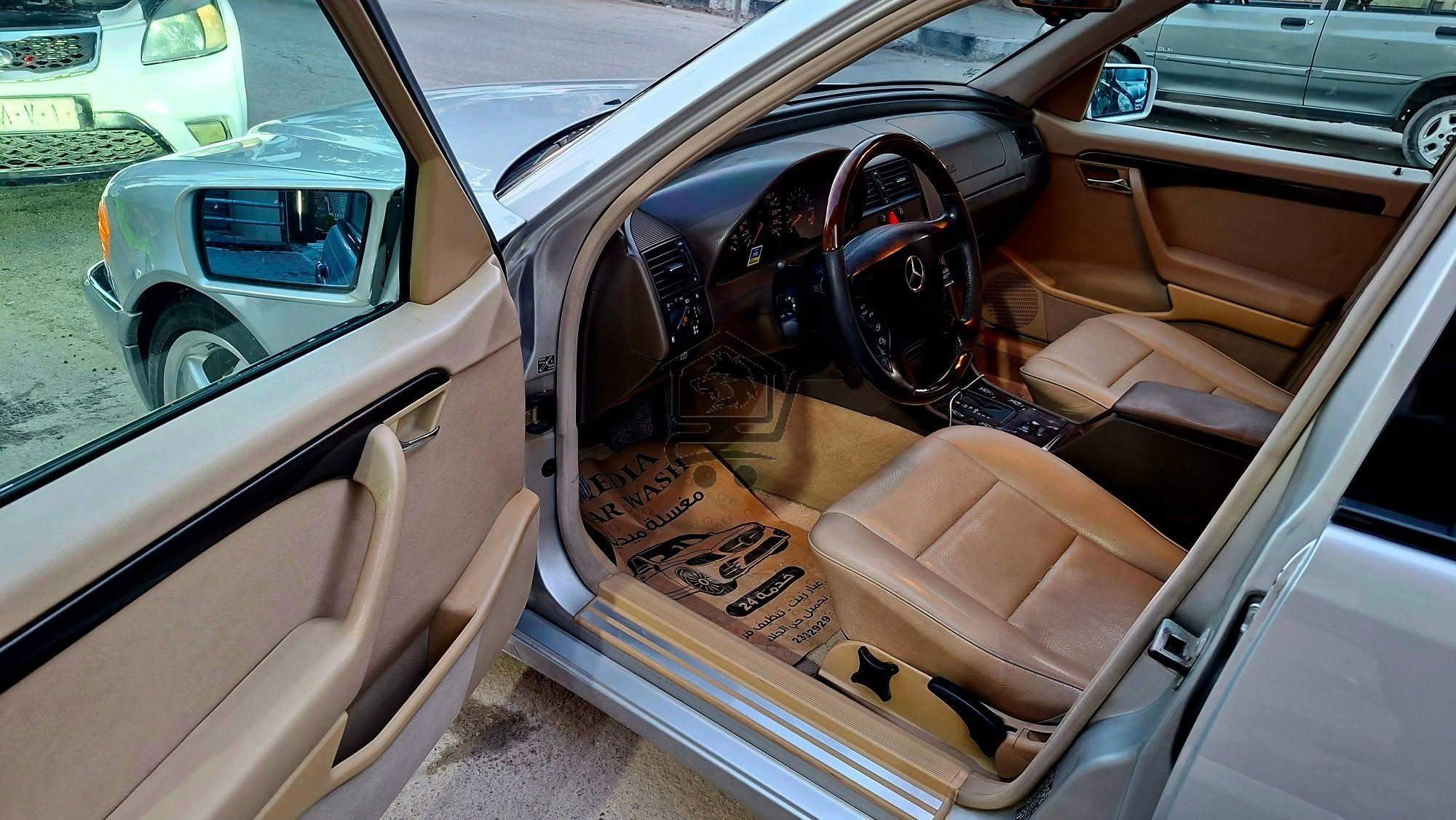 Mercedes C200 1997 - الصورة 7