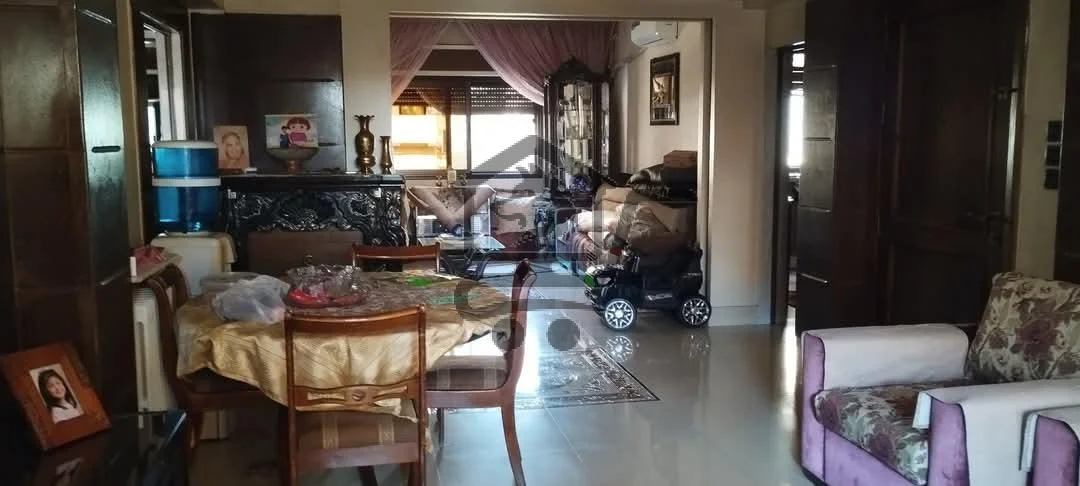 منزل فاخر بالعاصمة للبيع