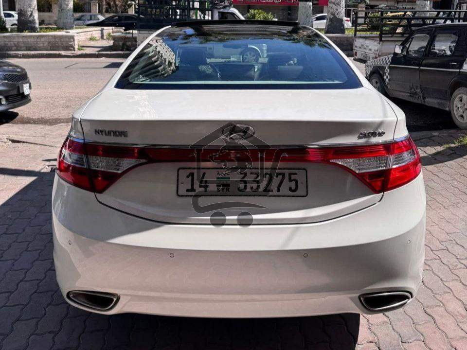 Hyundai AZERA V6 - الصورة 2