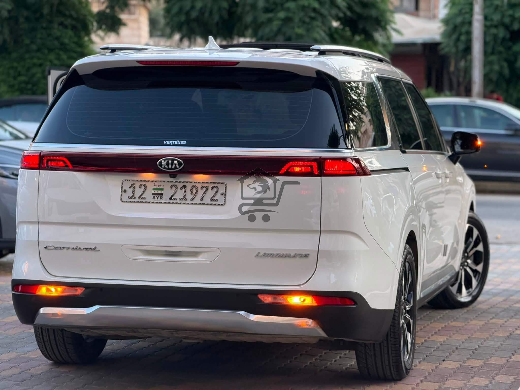 Kia Carnival 2021 - الصورة 2