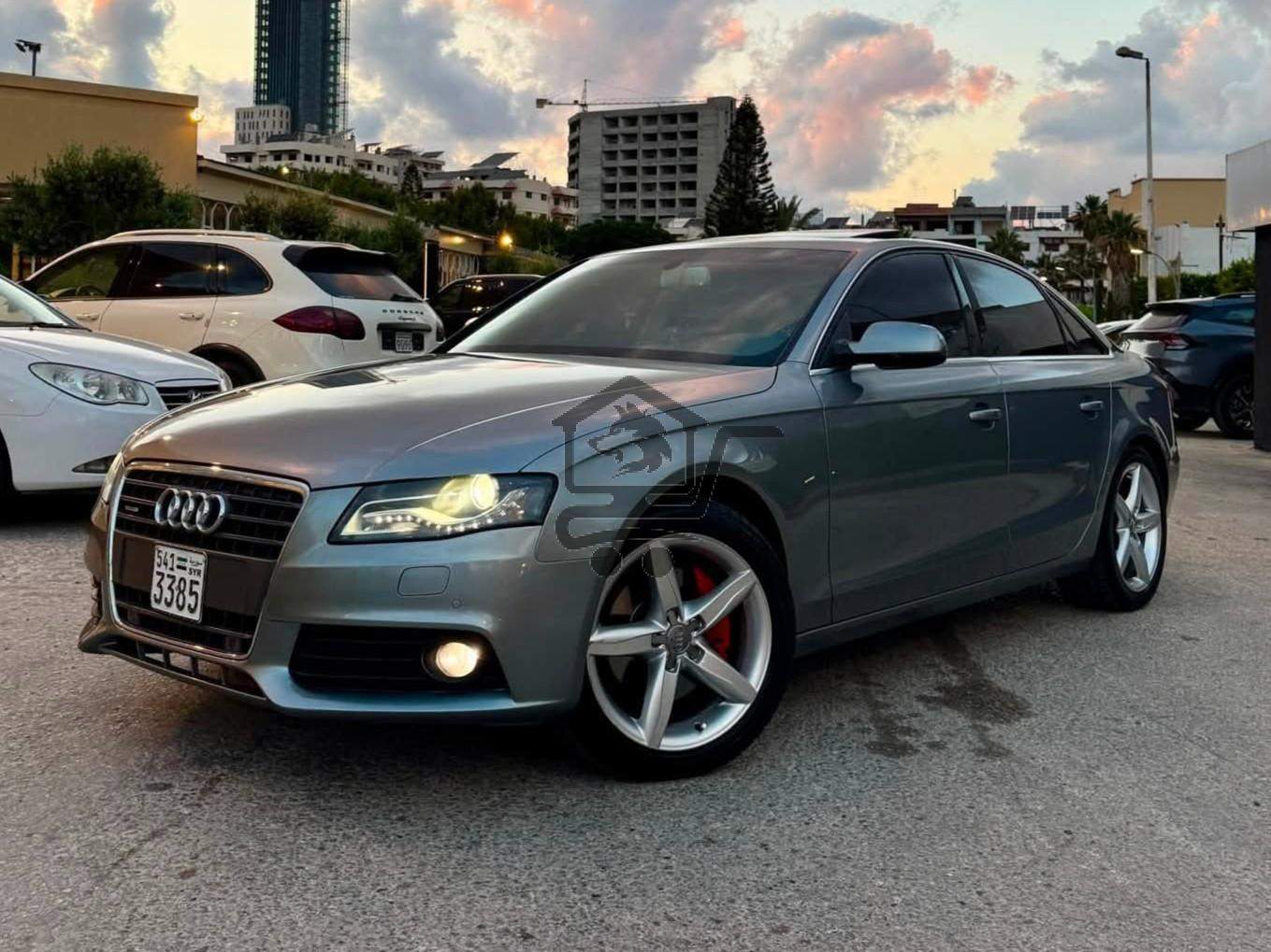 Audi A4 2012 - الصورة 1