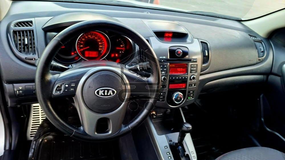 Kia Forte 2010 - الصورة 6