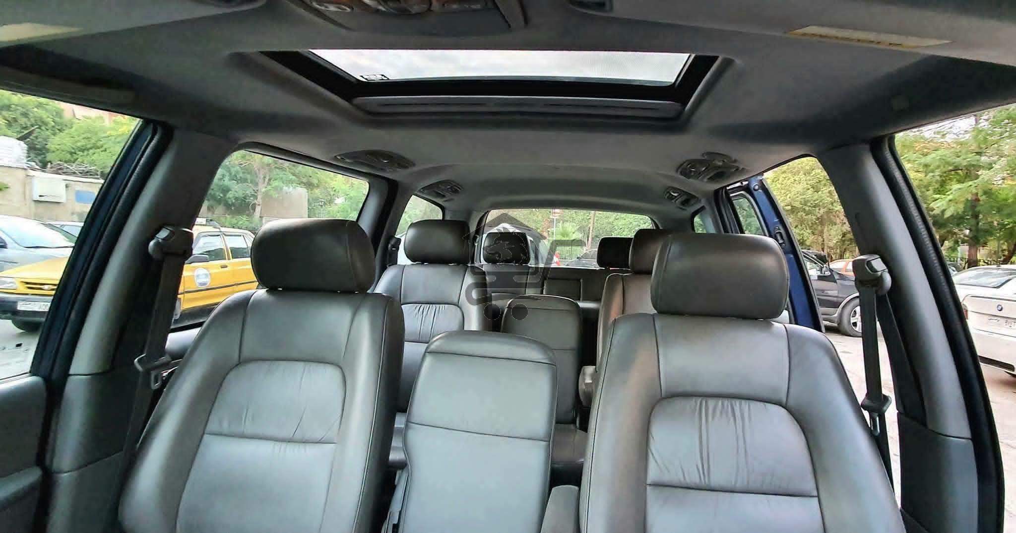 Kia Carnival - الصورة 4