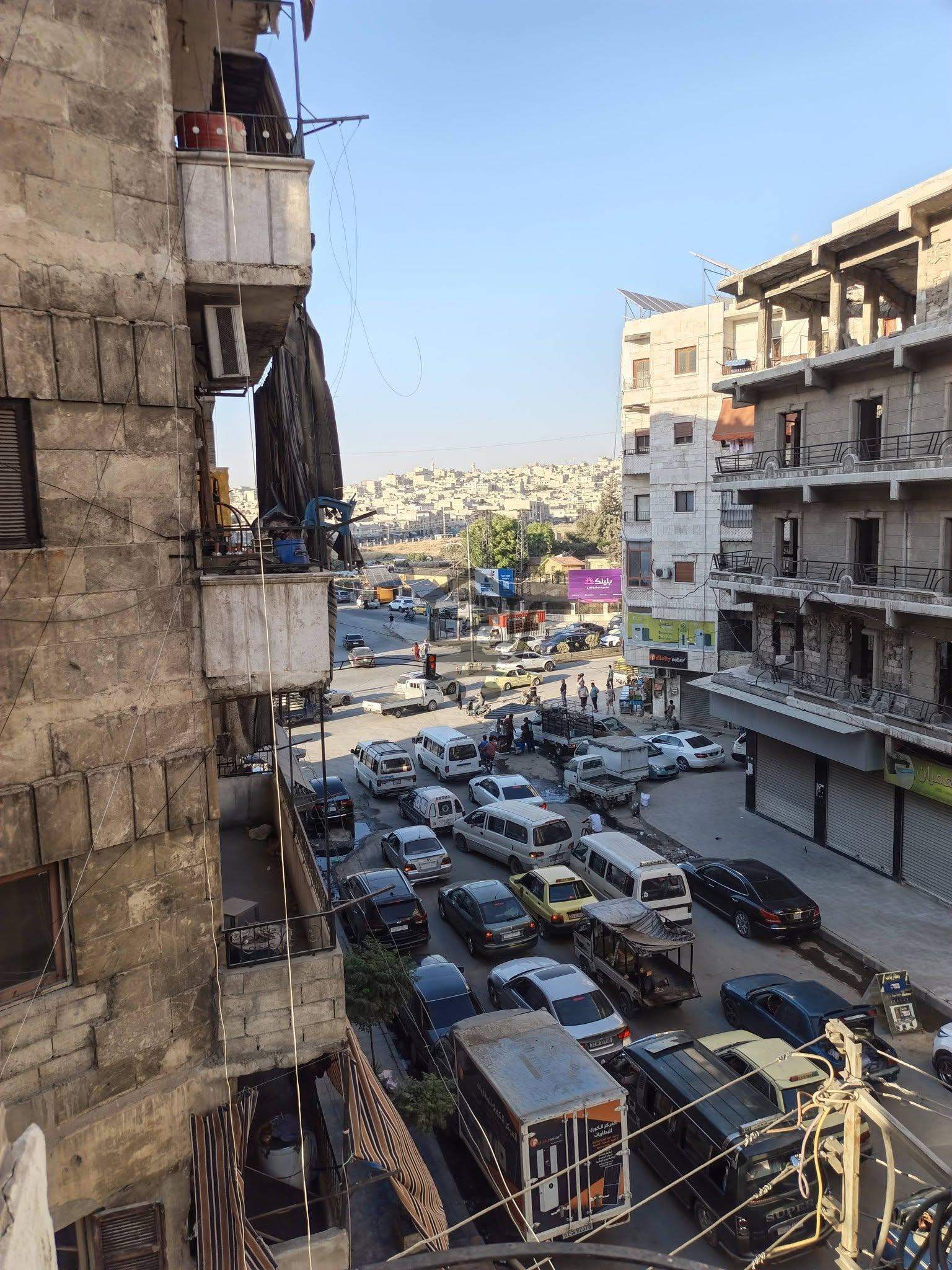 شقة بحاجة لبعض التعديلات - الصورة 3