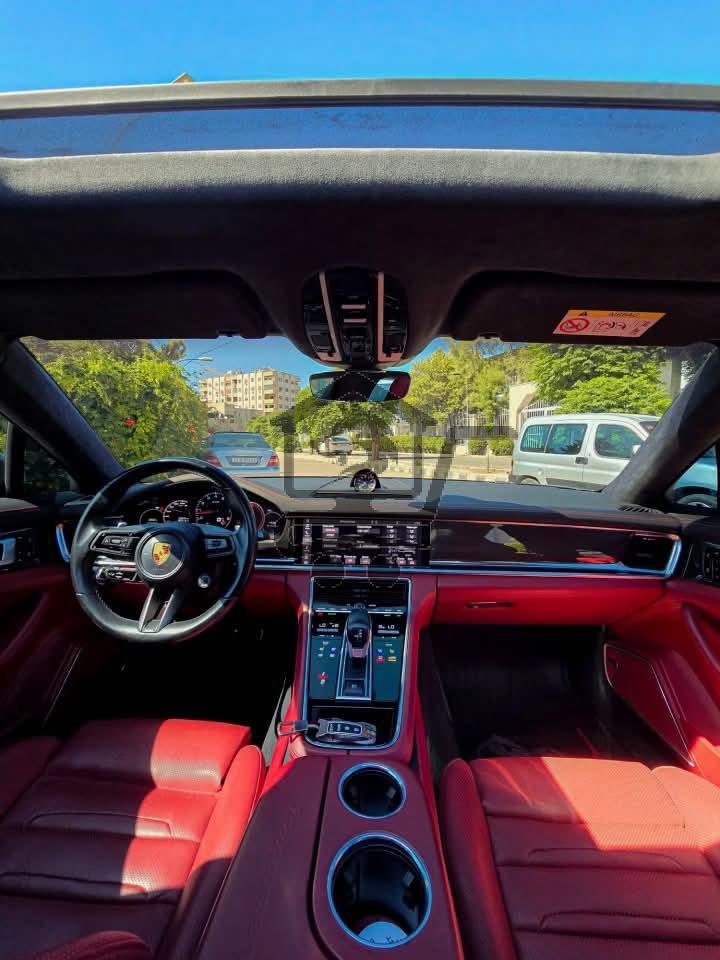 Porsche Panamera GTS - الصورة 4