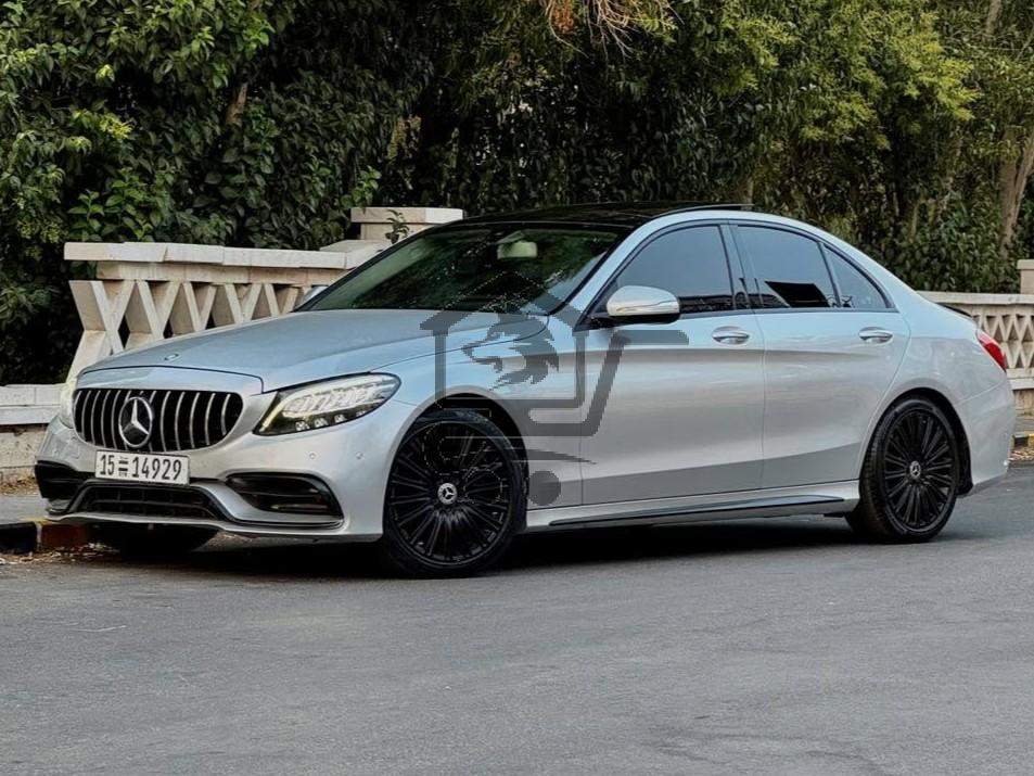 Mercedes C300 2015 - الصورة 3