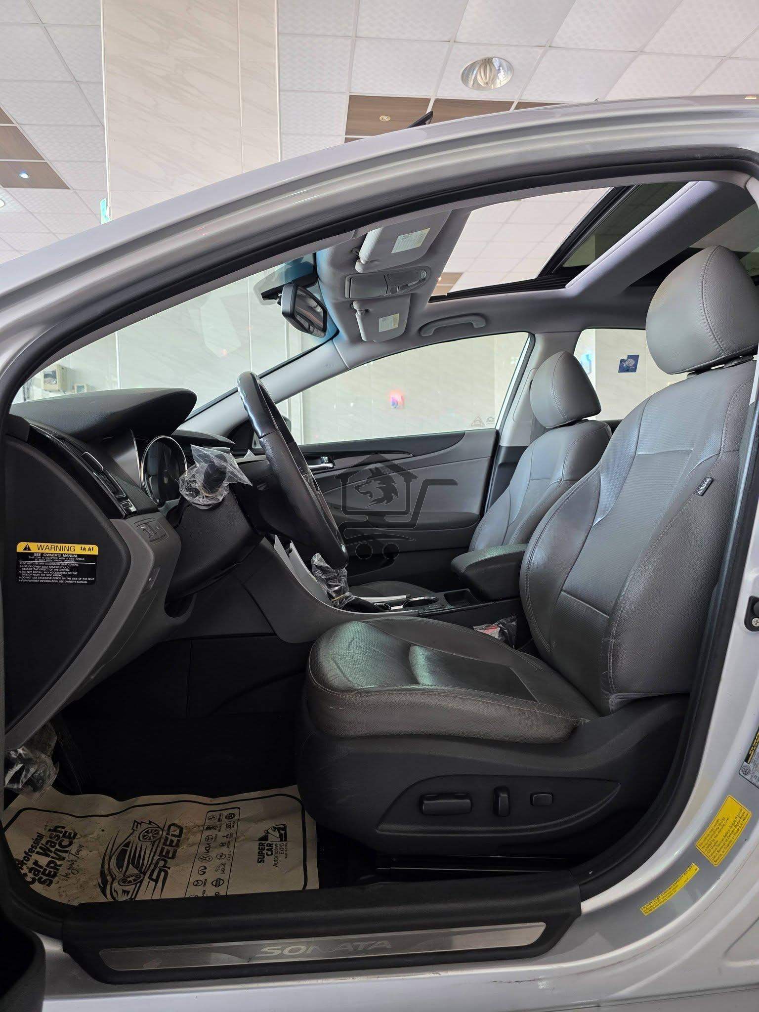 Hyundai Sonata 2012 - الصورة 5