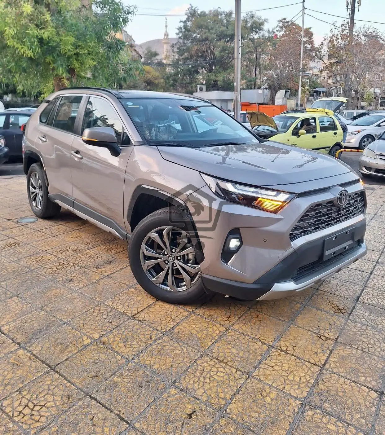 Toyota rav 4 - الصورة 2