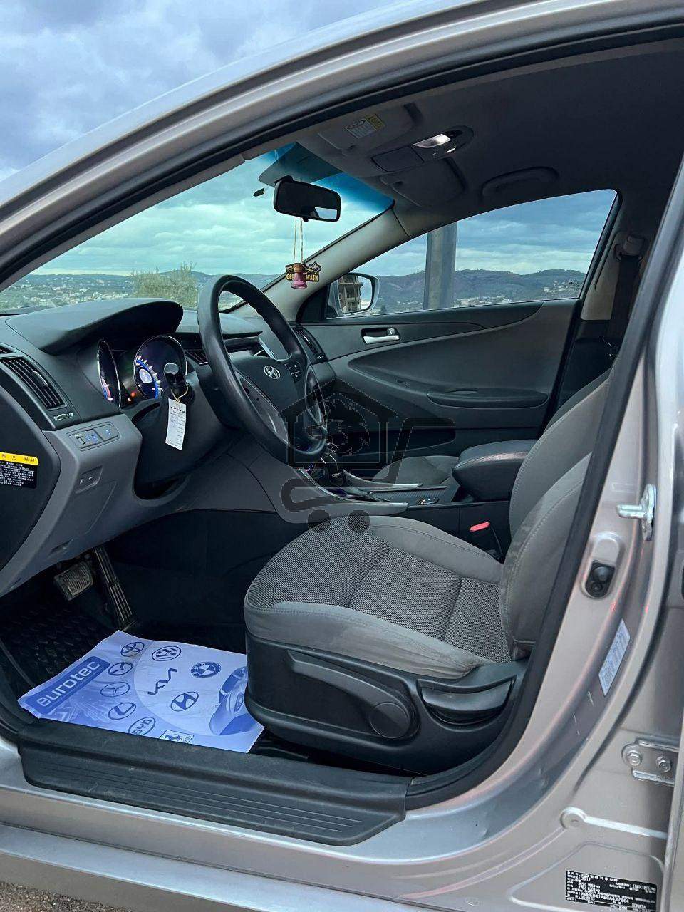 HUYNDAI SONATA 2012 - الصورة 7