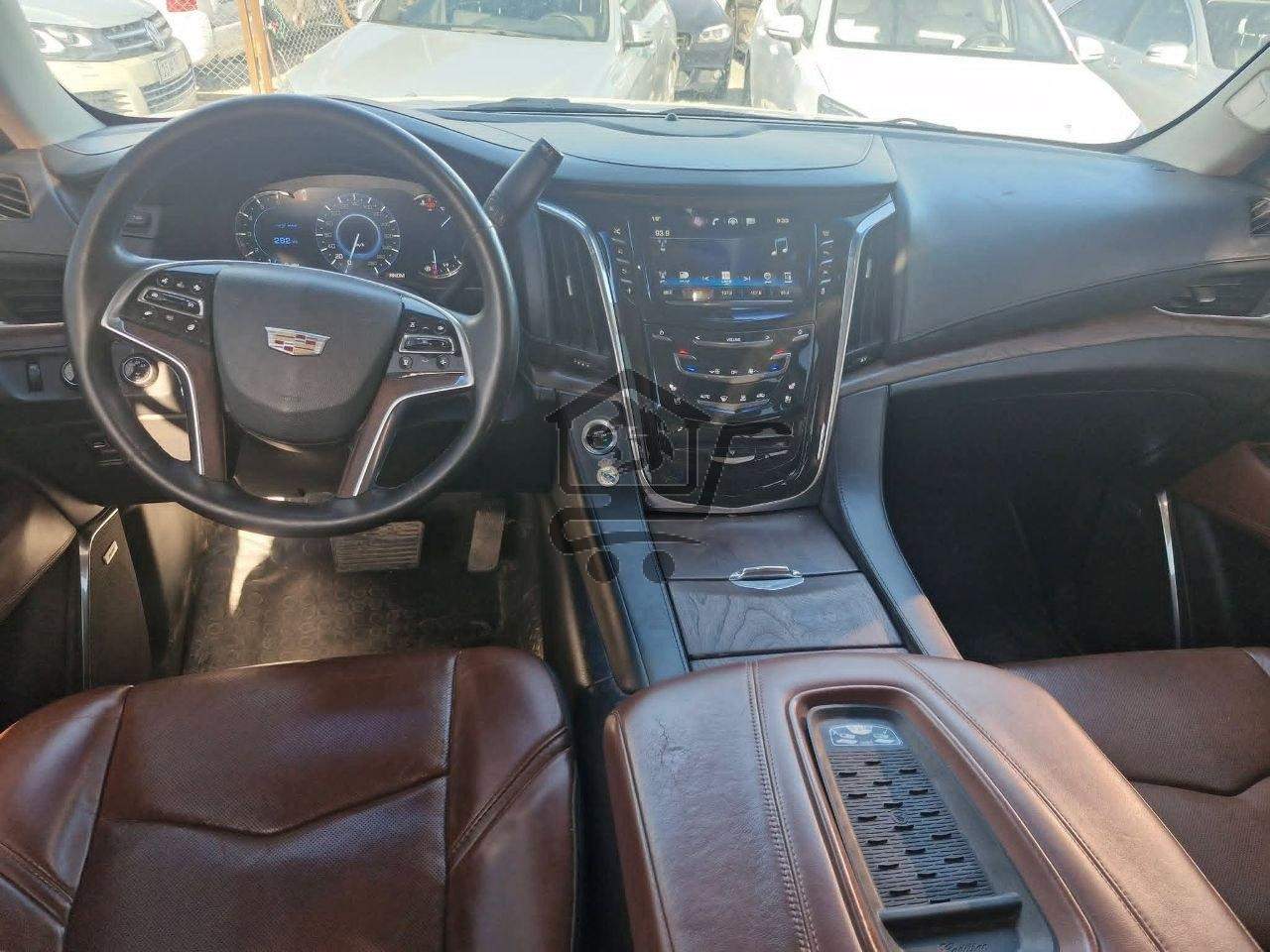 Cadillac Escalade 2016 - الصورة 6