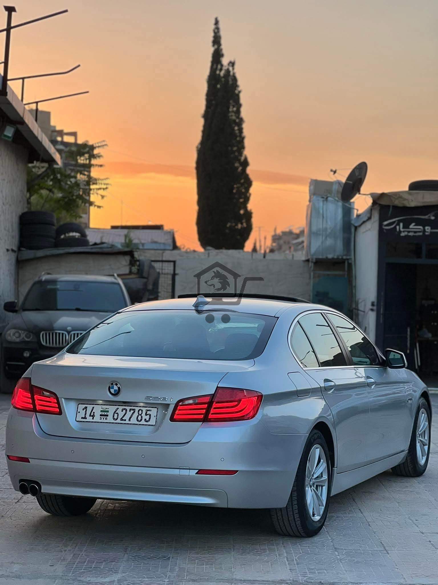 BMW 528i - الصورة 4