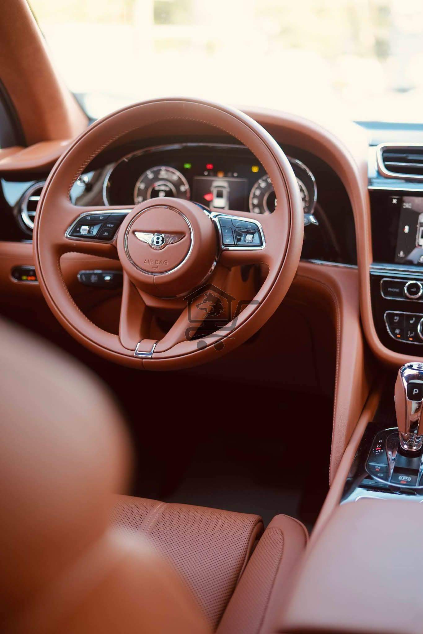 BENTLEY BENTAYGA - الصورة 5