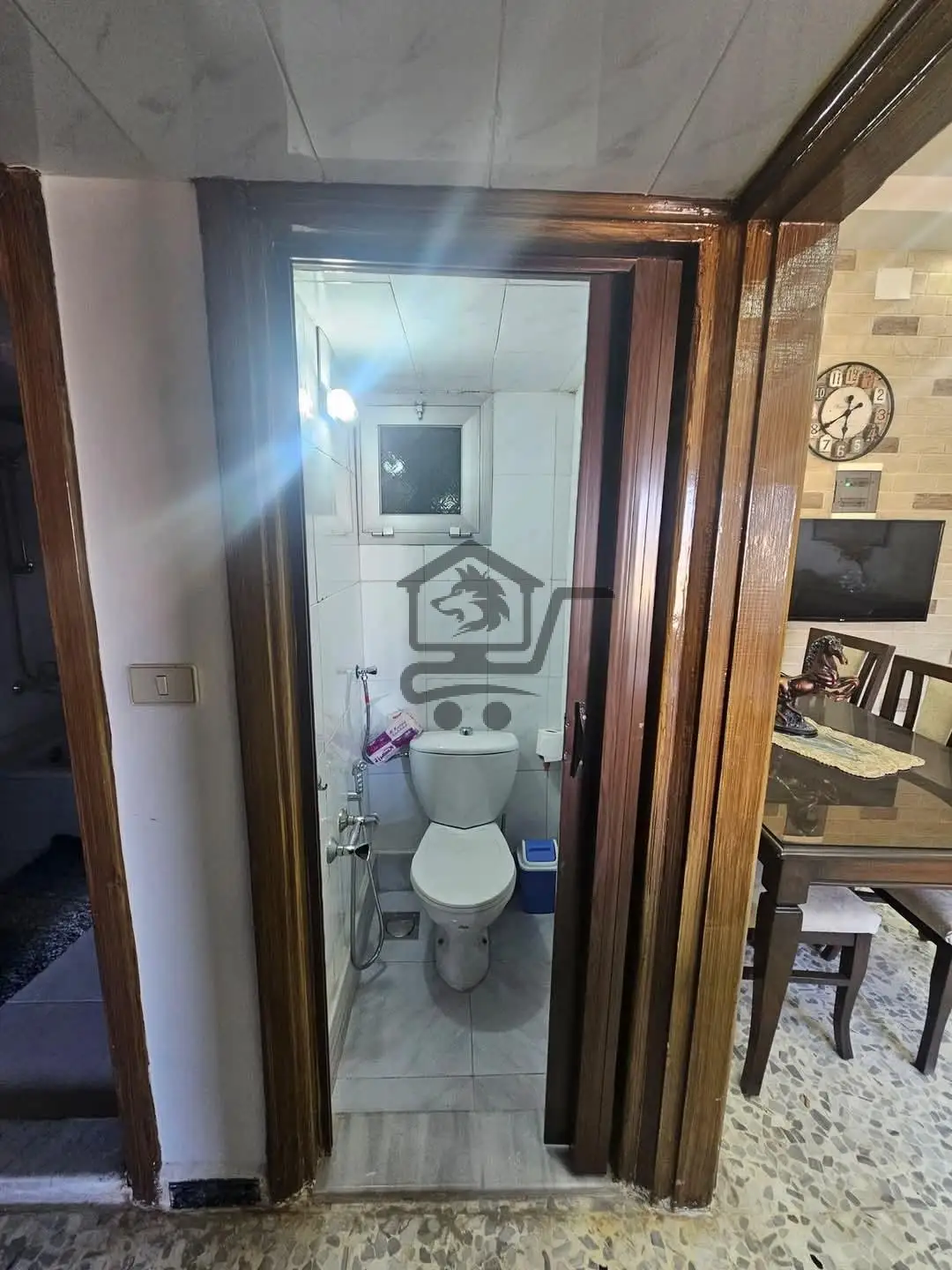 شقة مؤلفة من غرفتين بدون فرش - الصورة 7