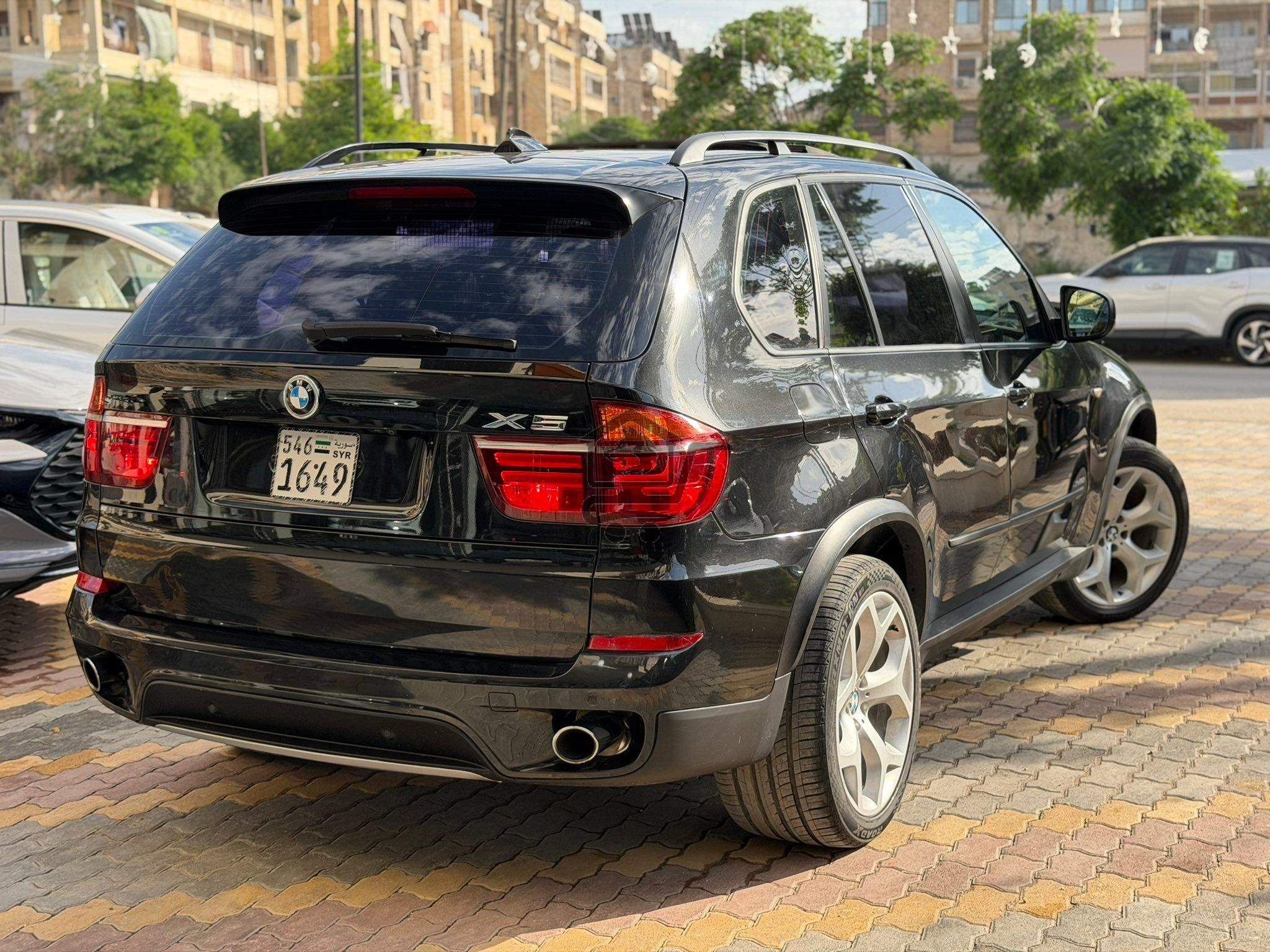 BMW X5 2011 - الصورة 2
