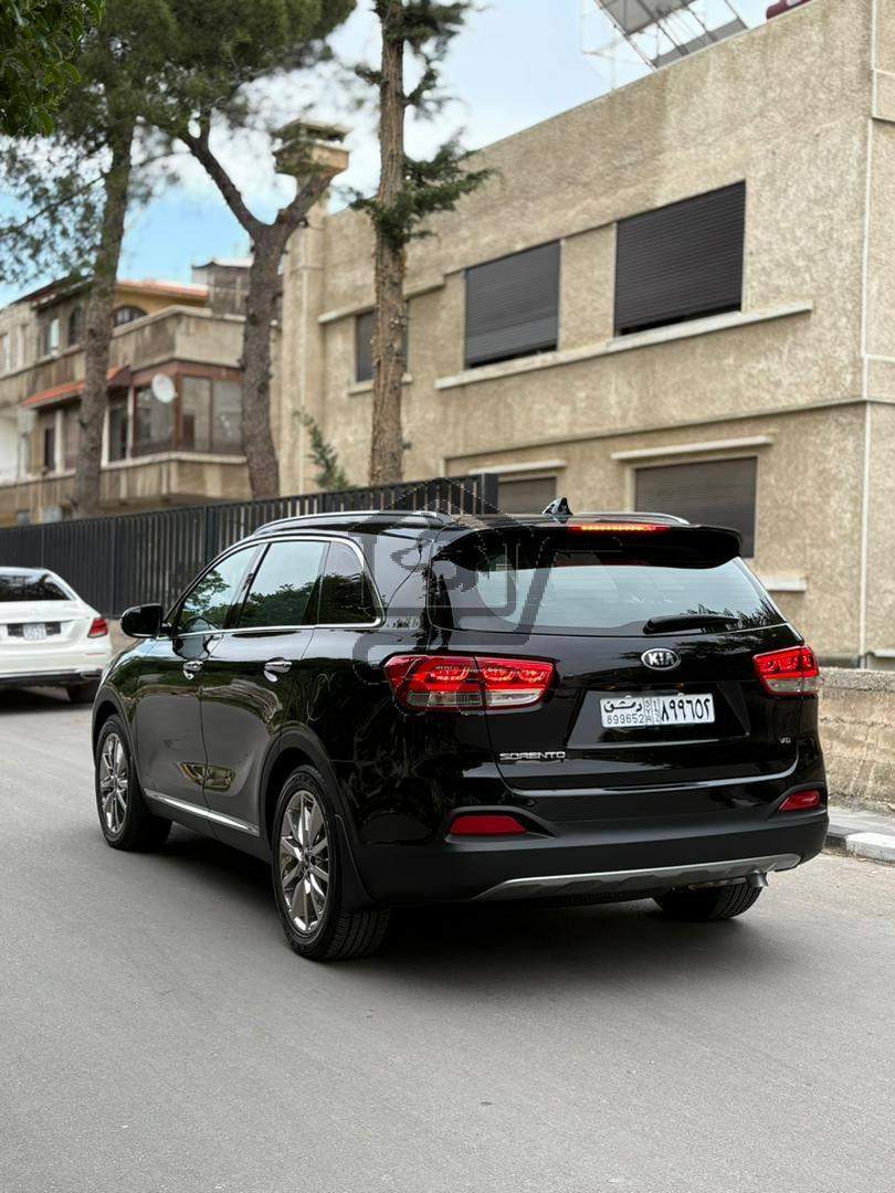Kia Sorento 2018 - الصورة 2