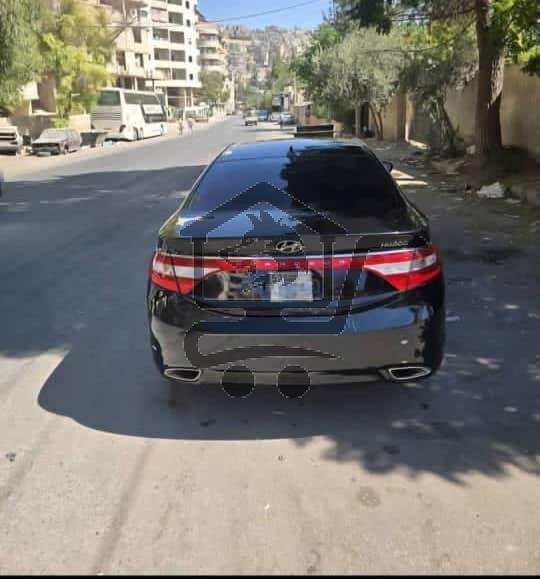 هيونداي أزيرا غرانديور - Hyundai Azera Grandeur - الصورة 4