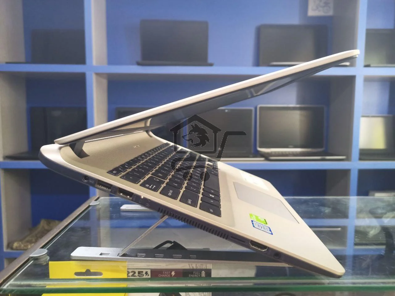 ASUS X507 - الصورة 4