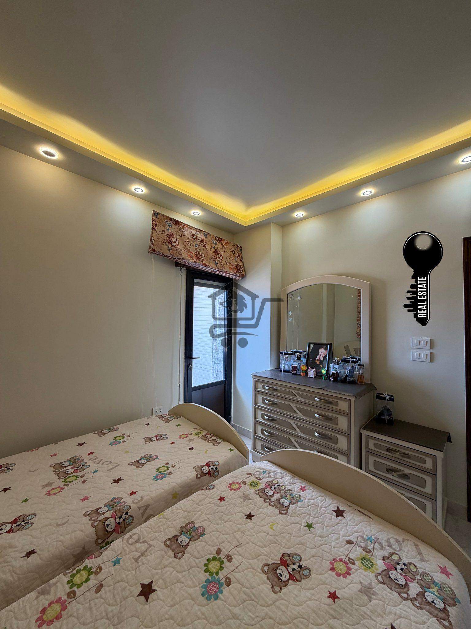 للبيع شقة مع الفرش - الصورة 5