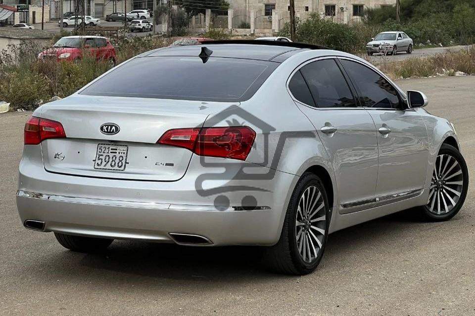 KIA K7 KADENZA - الصورة 2