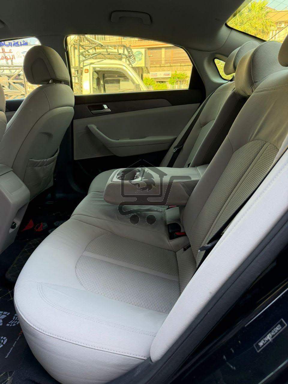 Hyundai Sonata 2015 - الصورة 10