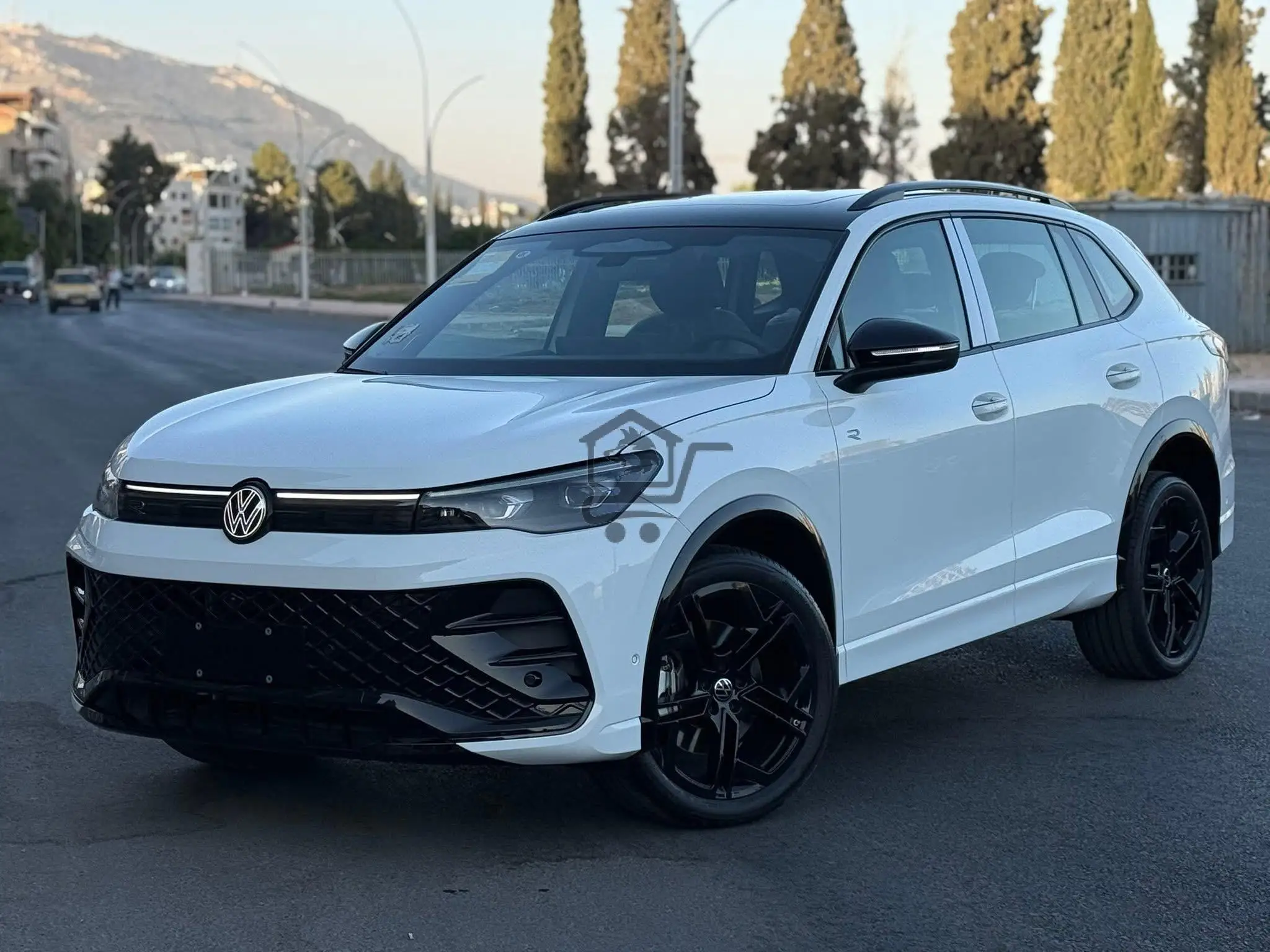 Volkswagen Tiguan - الصورة 1