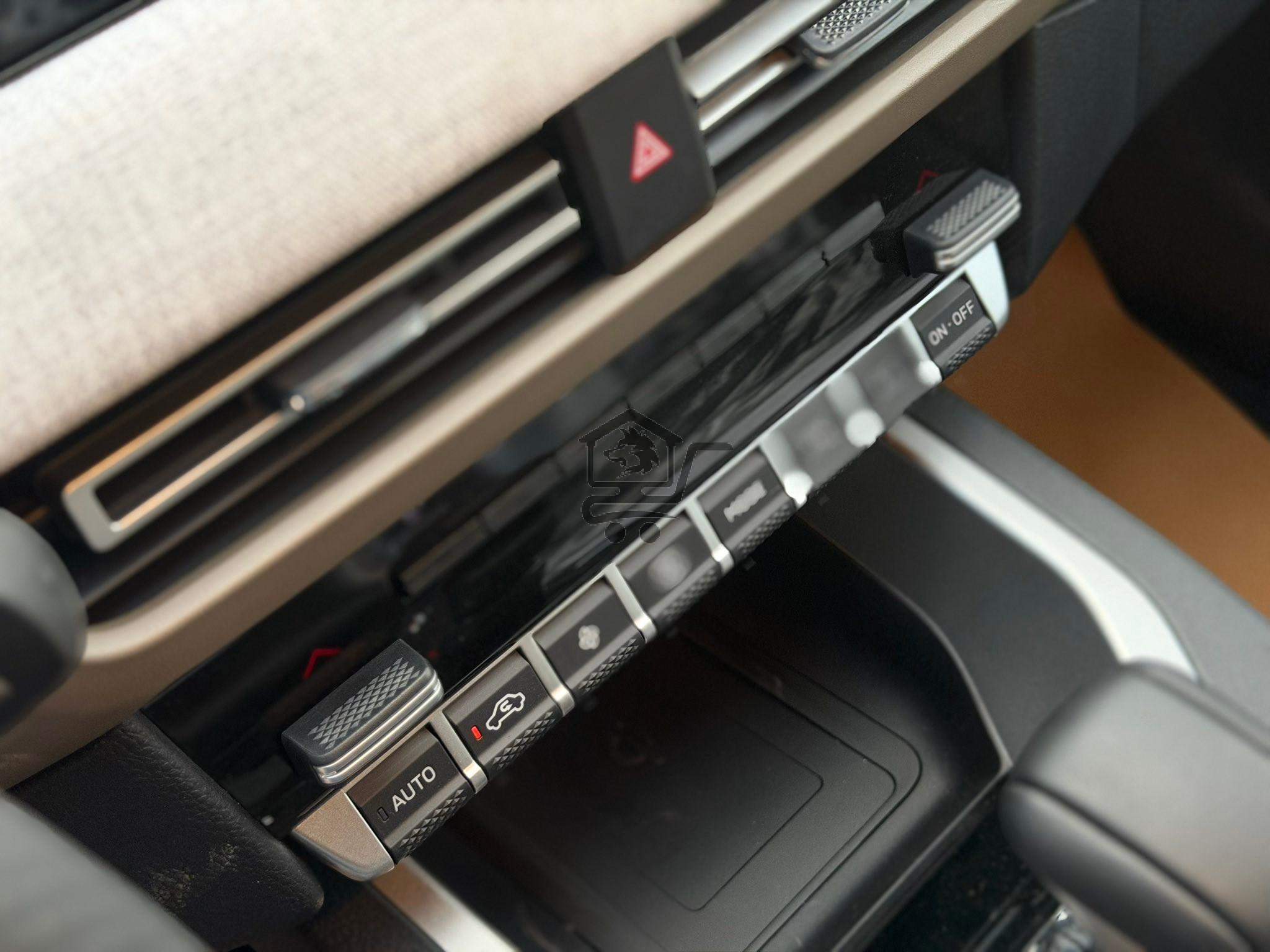 Mitsubishi XFORCE 2025 - الصورة 8