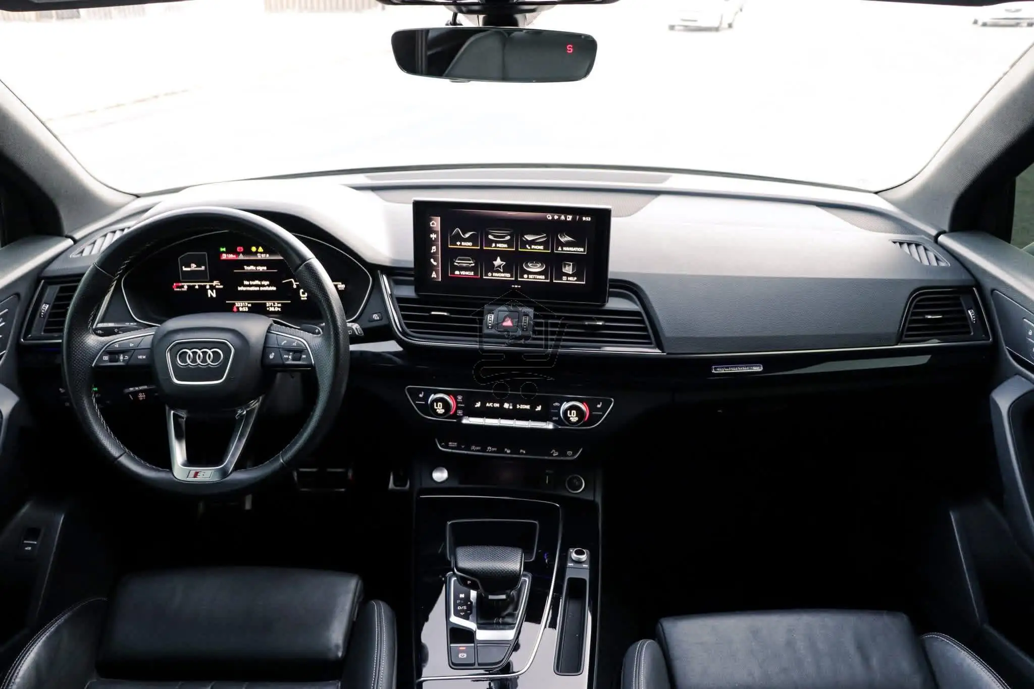 Audi Q5 - الصورة 3