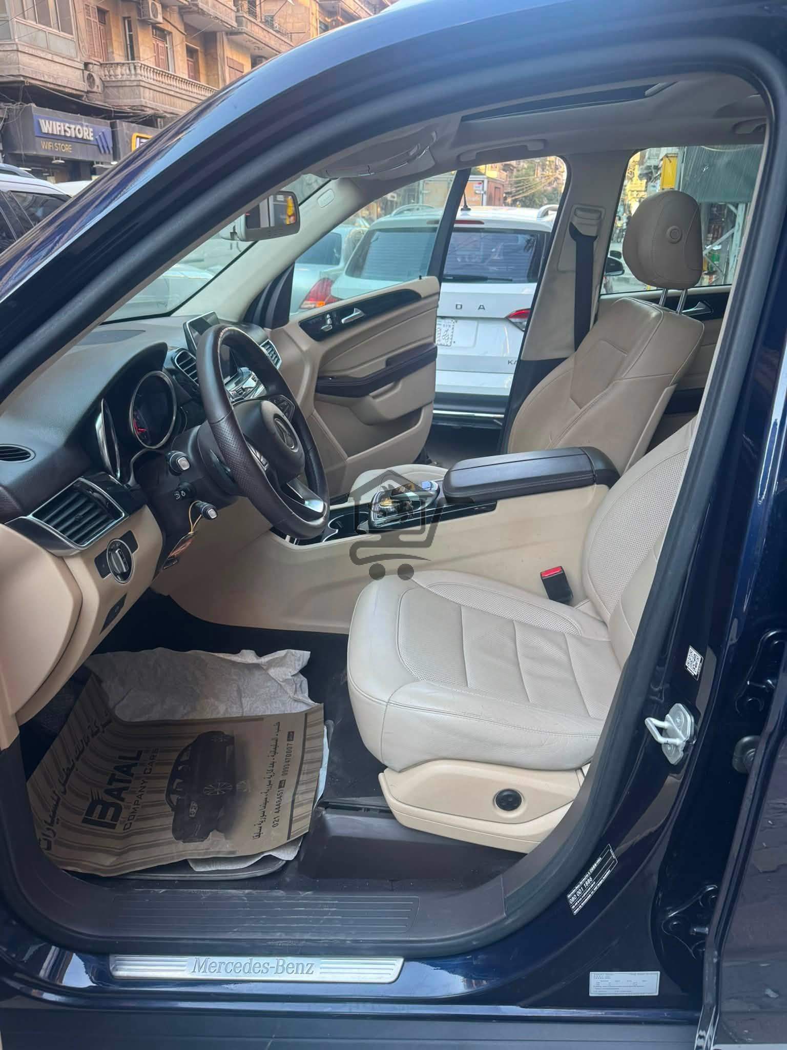 Mercedes-Benz GLE 350 - الصورة 5