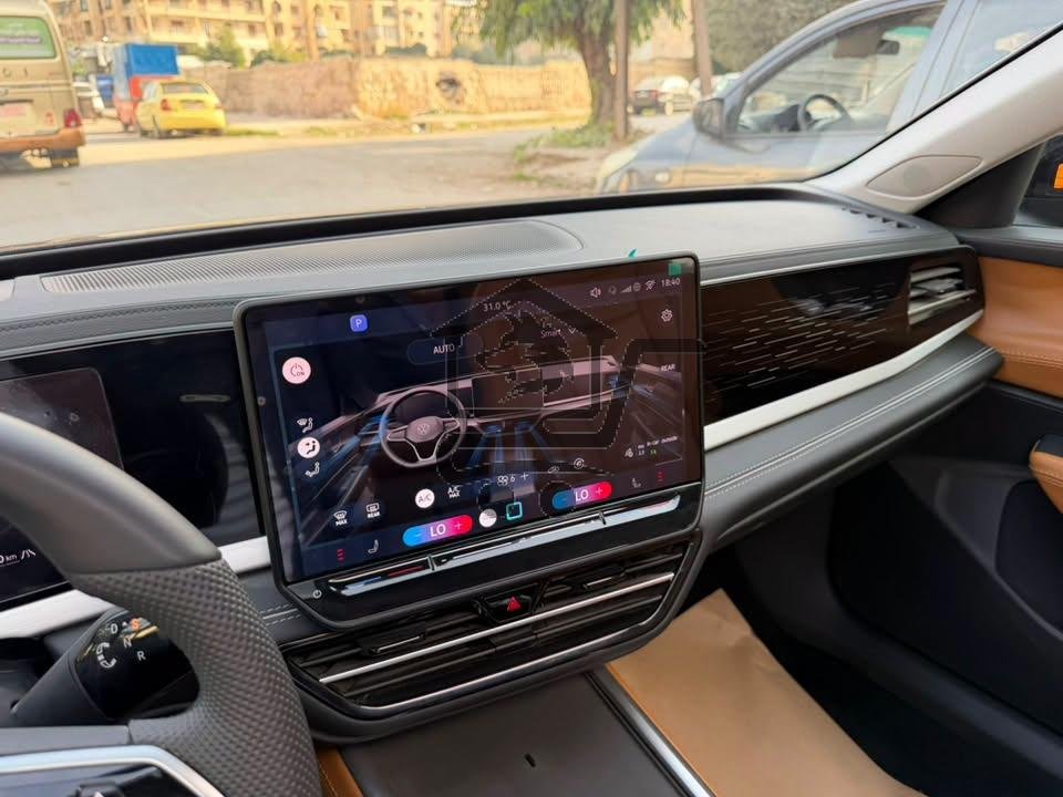 Volkswagen Passat Pro 2025 - الصورة 9