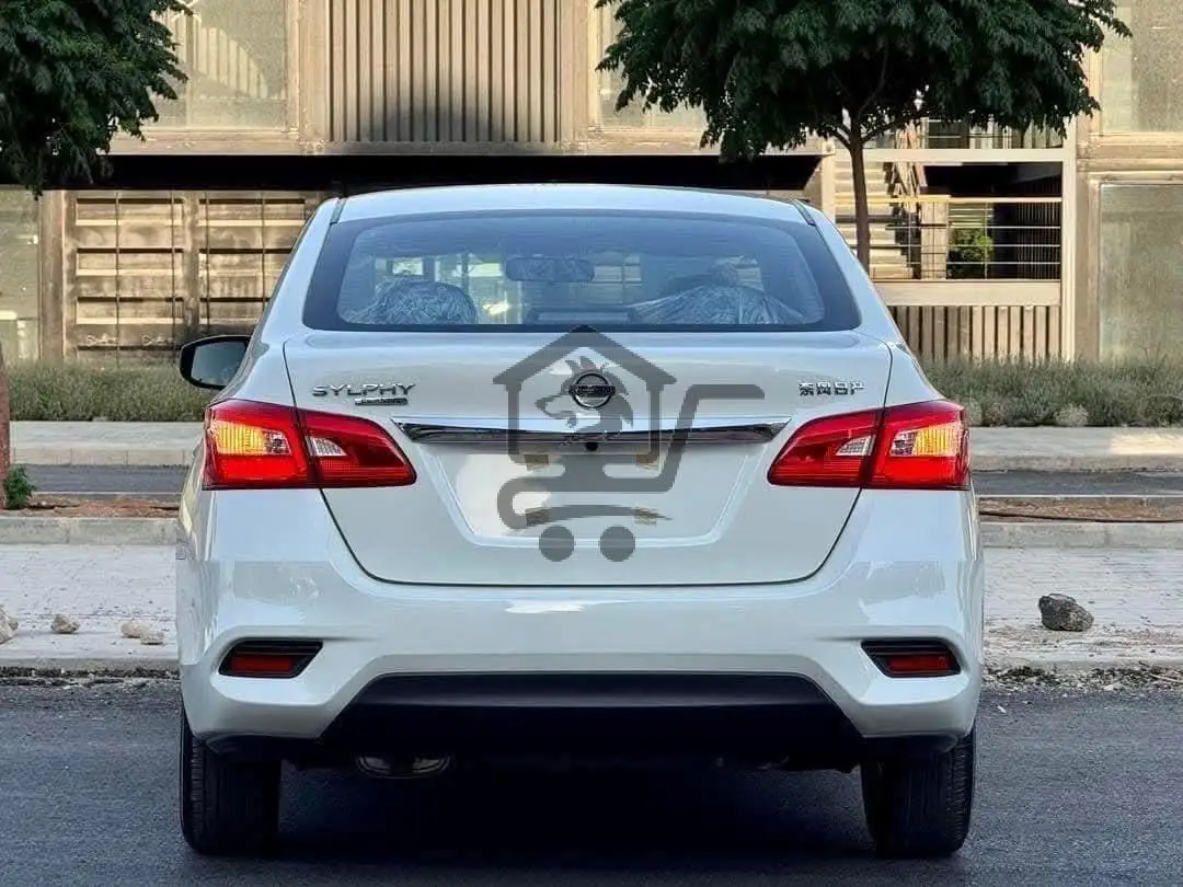 نيسان سيلفي 2025 - الصورة 2