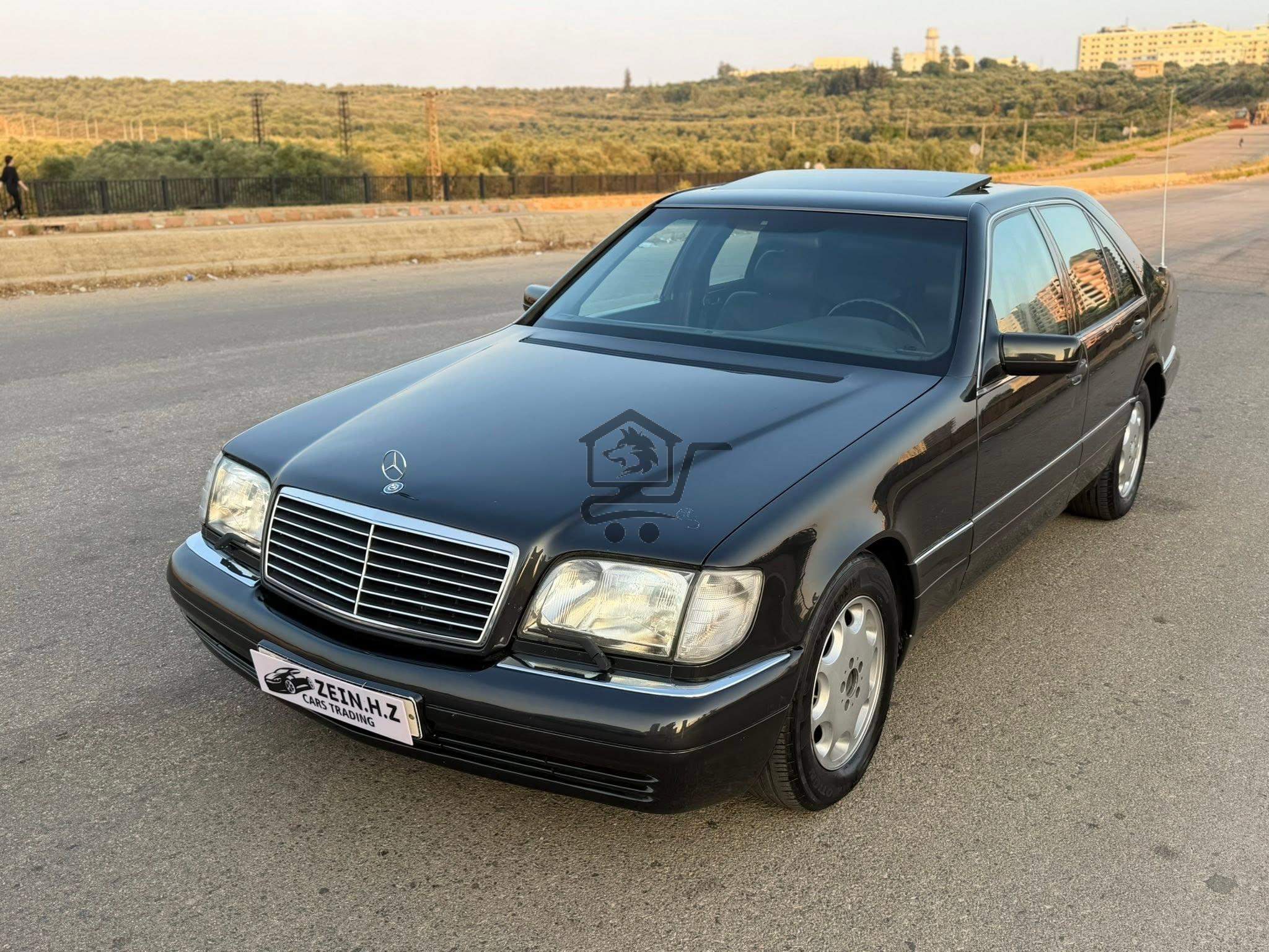 Mercedes-Benz S320 - الصورة 1